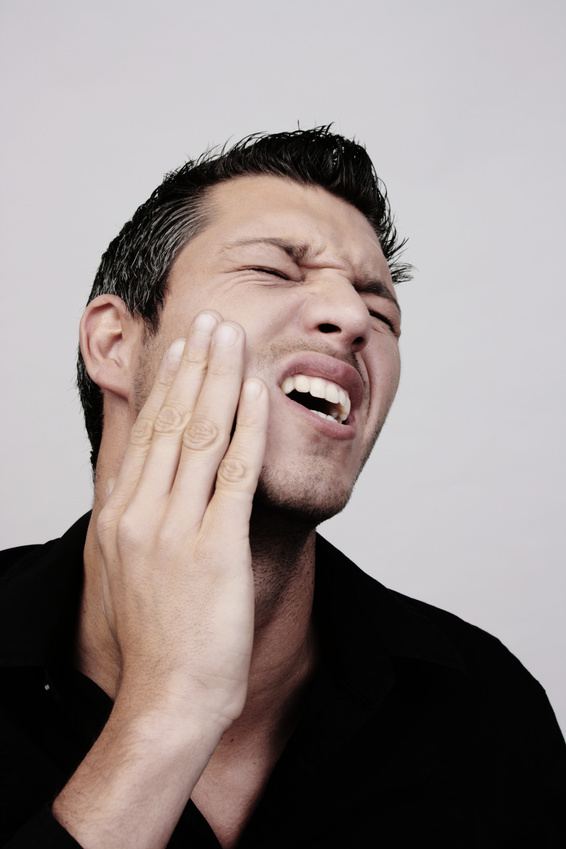 Mann Schmerzen Kopfschmerzen Zahnschmerzen
